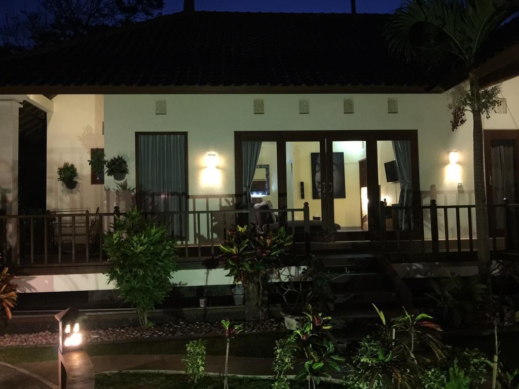 Gili Pesona Villa Amed  Exterior photo