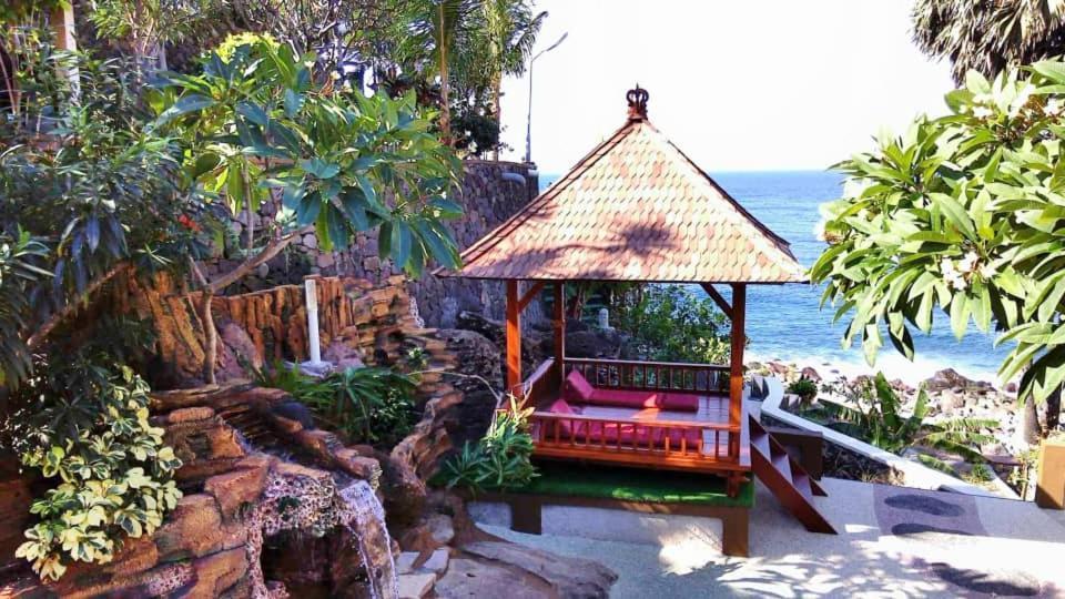 Gili Pesona Villa Amed  Exterior photo